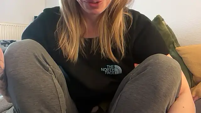 nursenextdoor901 online show from 10, 4, 2026