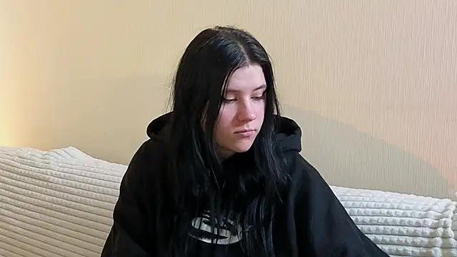 BarbarFinkley online show from 6, 4, 2026