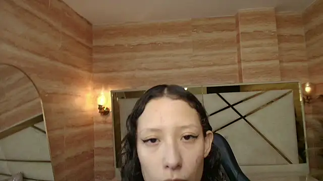 Snapshot of abby__r chatting on 13, 5, 2026 abby r online show from 13, 5, 2026