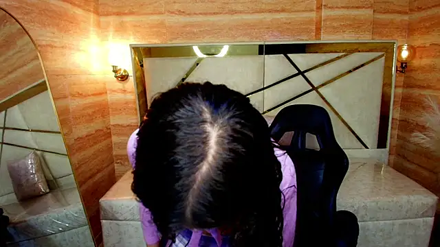 Snapshot of abby__r chatting on 18, 4, 2026 abby r online show from 18, 4, 2026