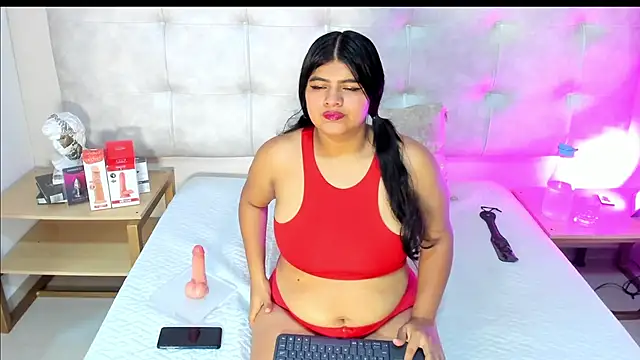 BellaWilliams  online show from 12, 6, 2026