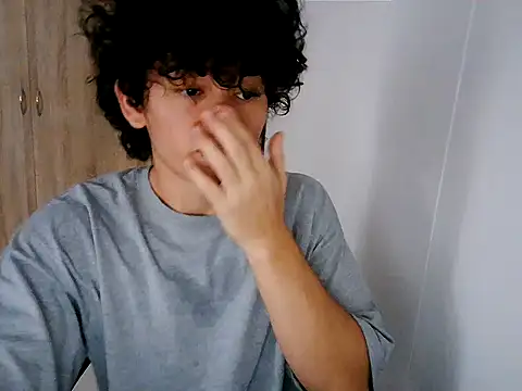 normalboy16 online show from 5, 4, 2026