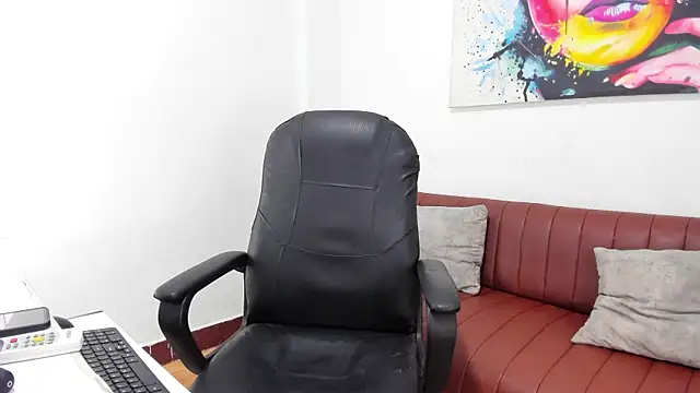 Thebestboyhot online show from 12, 4, 2026
