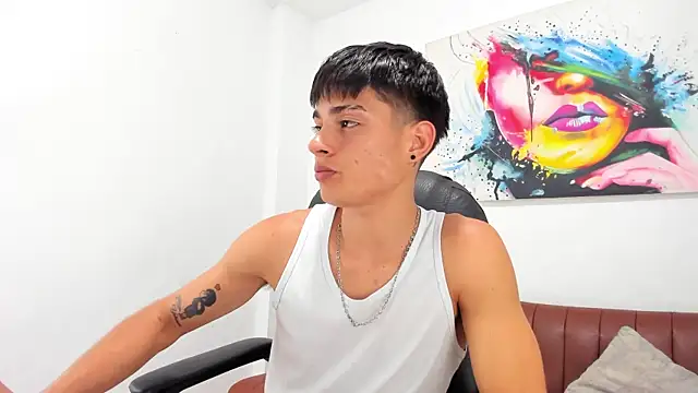 Thebestboyhot online show from 21, 4, 2026