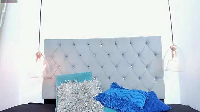 Alexa fox669 online show from 18, 4, 2026