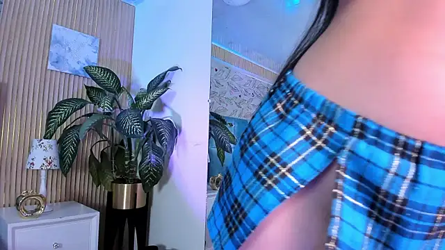 Delphine doll online show from 3, 6, 2026