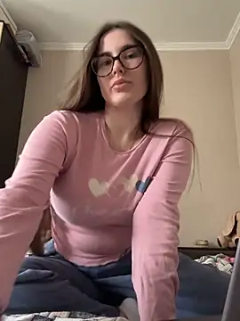 Lindasix online show from 3, 4, 2026