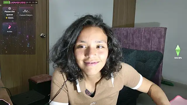 Snapshot of Malika_x_noor chatting on 3, 4, 2026 Malika x noor online show from 3, 4, 2026