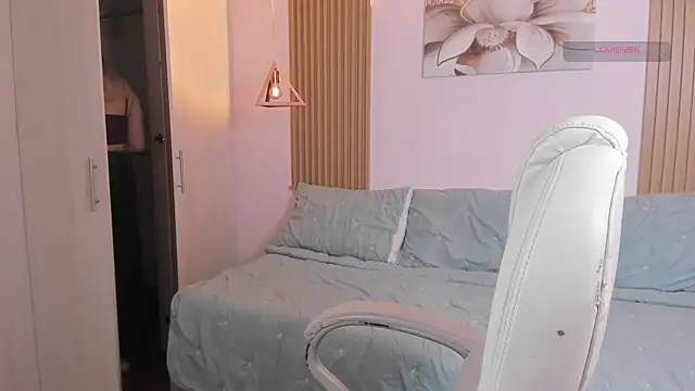jenny Dream  online show from 12, 4, 2026