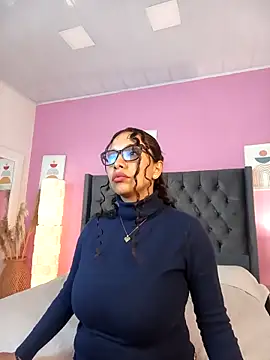 Wolfamara online show from 13, 4, 2026
