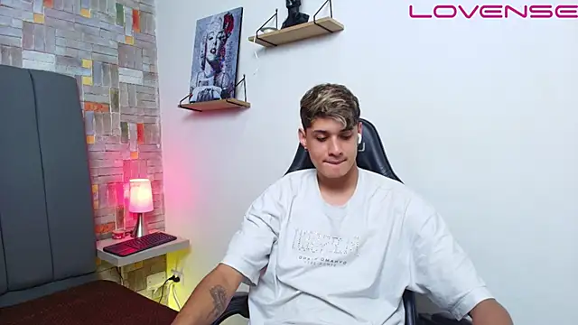 flaquito    online show from 28, 4, 2026