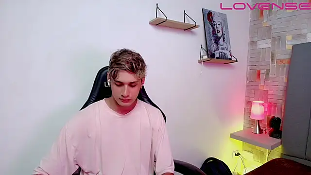 Snapshot of flaquito___ chatting on 6, 4, 2026 flaquito online show from 6, 4, 2026