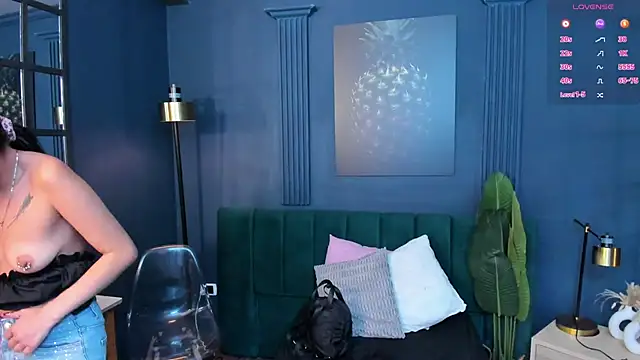 Alicecoule  online show from 22, 5, 2026