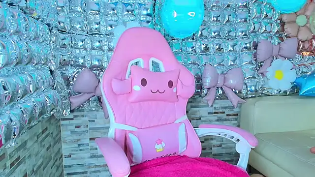 Snapshot of candy-paris chatting on 30, 6, 2026 candy-paris online show from 30, 6, 2026
