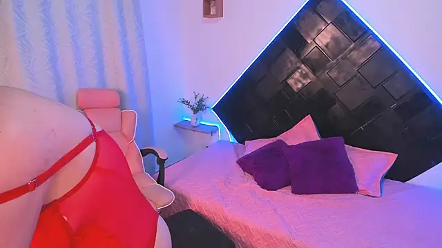 Lyra Dream online show from 8, 5, 2026