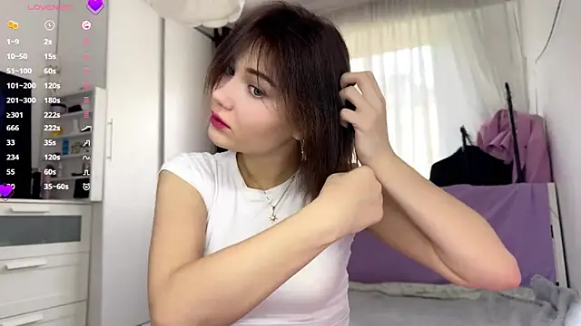 Cute Capricee online show from 9, 5, 2026