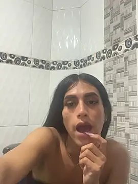 luna duque online show from 24, 5, 2026