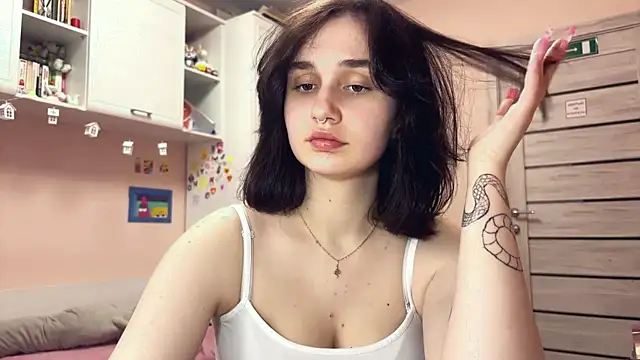 NoraSweetie online show from 5, 4, 2026