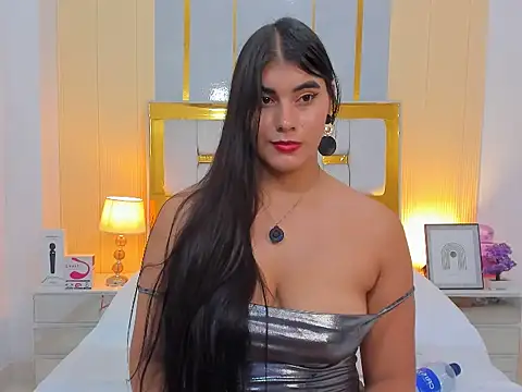 Alara Keyy online show from 15, 4, 2026