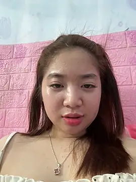 Snapshot of Ori_ross chatting on 6, 4, 2026 Ori ross online show from 6, 4, 2026