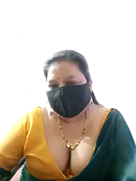 PINKI 024 online show from 15, 4, 2026