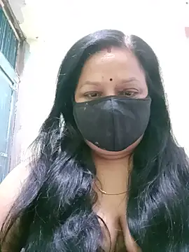 Snapshot of PINKI_024 chatting on 23, 5, 2026 PINKI 024 online show from 23, 5, 2026