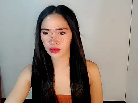 Snapshot of urasiankylie chatting on 19, 4, 2026 urasiankylie online show from 19, 4, 2026