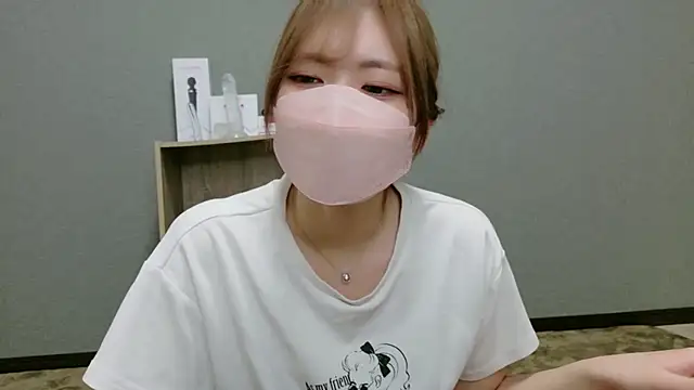 YUA 0425 online show from 17, 6, 2026