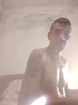 Snapshot of Guillelp chatting on 14, 5, 2026 Guillelp online show from 14, 5, 2026