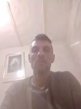Snapshot of Guillelp chatting on 13, 6, 2026 Guillelp online show from 13, 6, 2026