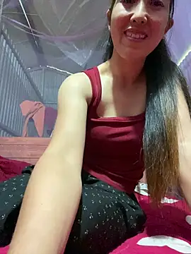 Huonglyna online show from 21, 6, 2026