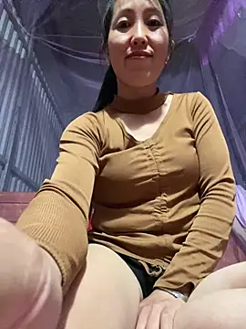 Huonglyna online show from 30, 4, 2026