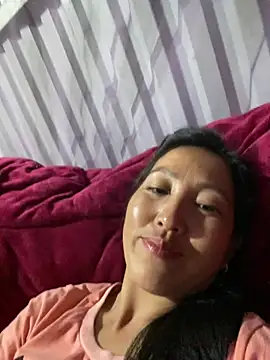 Huonglyna online show from 20, 5, 2026