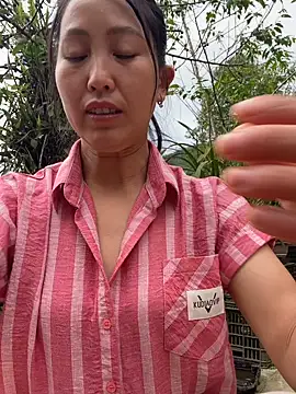 Huonglyna online show from 5, 5, 2026