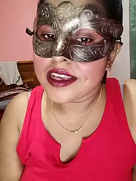 Maskedcurves online show from 8, 5, 2026