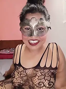 Snapshot of Maskedcurves chatting on 29, 6, 2026 Maskedcurves online show from 29, 6, 2026