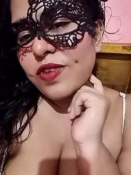 Maskedcurves online show from 10, 4, 2026