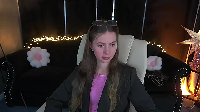 Snapshot of BabyLumi chatting on 21, 4, 2026 BabyLumi online show from 21, 4, 2026