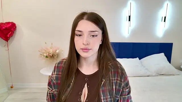 Eva Saylor online show from 23, 4, 2026