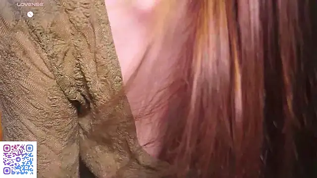 OpsieBoobsie online show from 9, 4, 2026