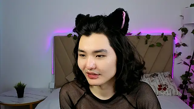 FormOverFear online show from 9, 6, 2026
