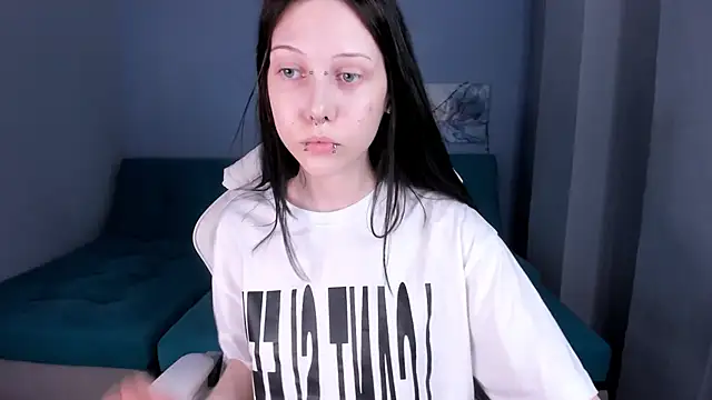 SugarBunny18 online show from 31, 5, 2026