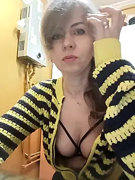 TaynaSecret online show from 19, 4, 2026