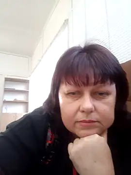 AuroKaria online show from 5, 4, 2026