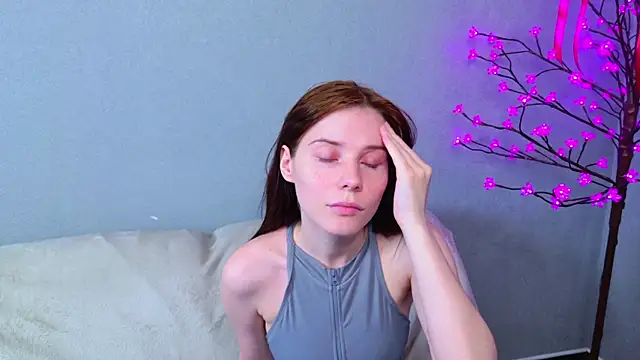 CleoBloom  online show from 22, 6, 2026