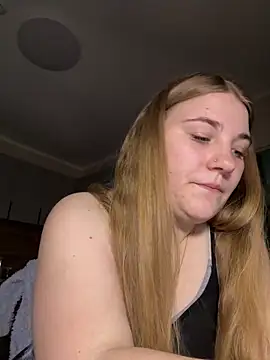 Flowers454 online show from 3, 4, 2026