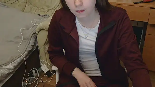 JessicaHolland1 online show from 5, 5, 2026