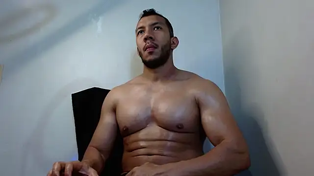 Snapshot of georgeholl chatting on 29, 5, 2026 georgeholl online show from 29, 5, 2026