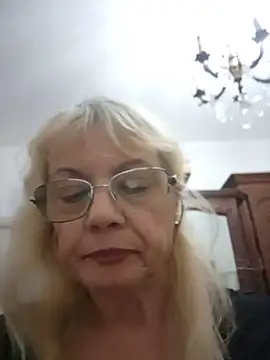 MatureElegantWidow online show from 24, 6, 2026