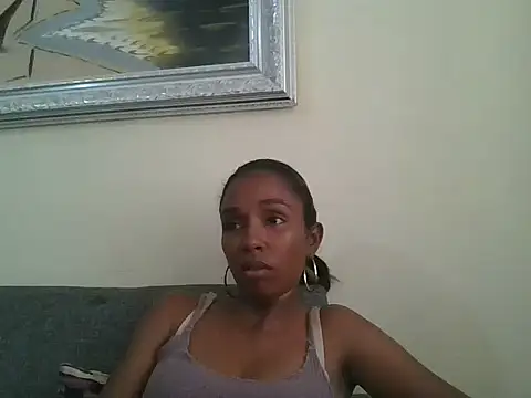 Snapshot of ZeynepLovely chatting on 22, 4, 2026 ZeynepLovely online show from 22, 4, 2026